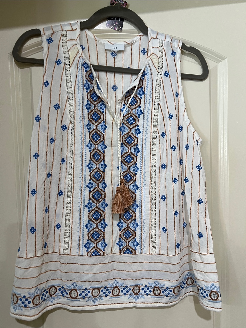 J. Jill White Sleeveless Embroidered Camisole with Blue & Tan Details H143